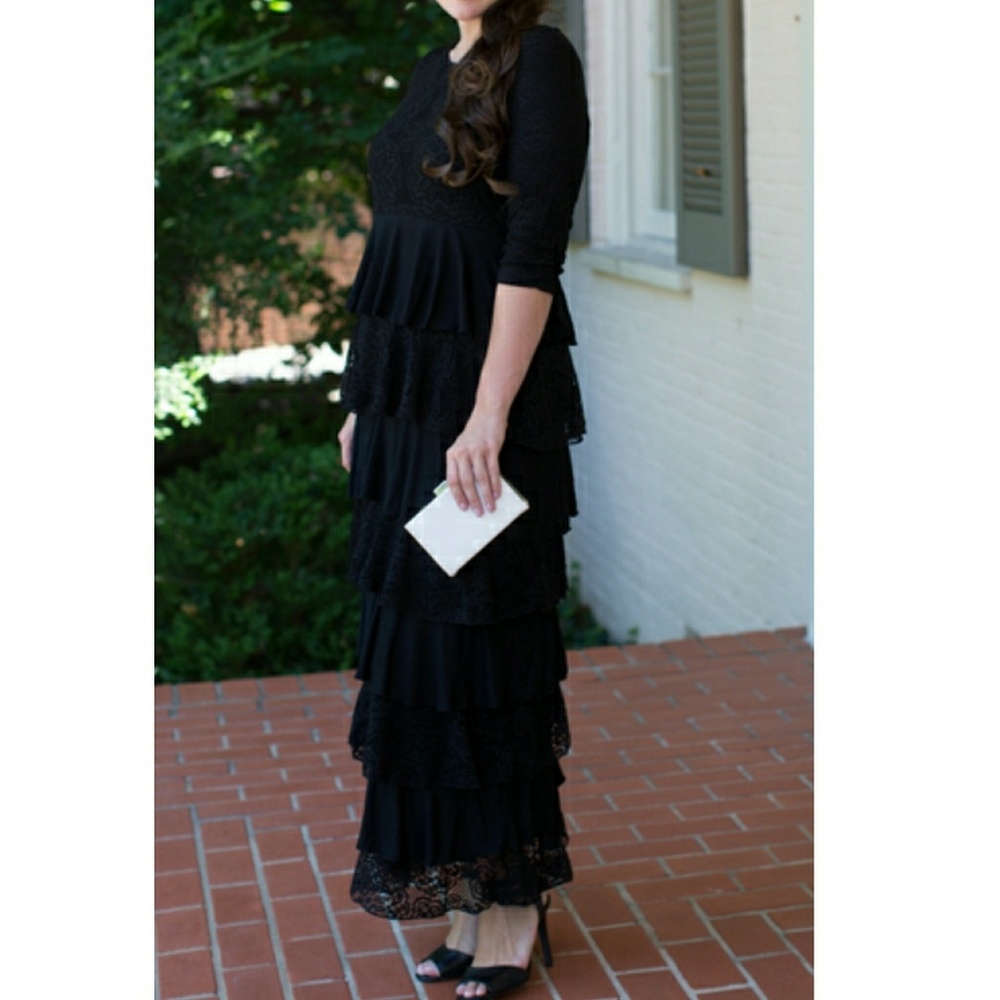 Dainty jewells ruffle dress